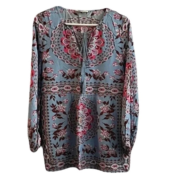 entro Tops - Entro Gray and Red Graphic 3/4 Sleeve Blouse